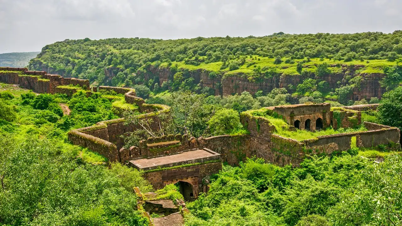 Panoramic hilltop view from Ranthambore Fort overlooking Ranthambore National Park