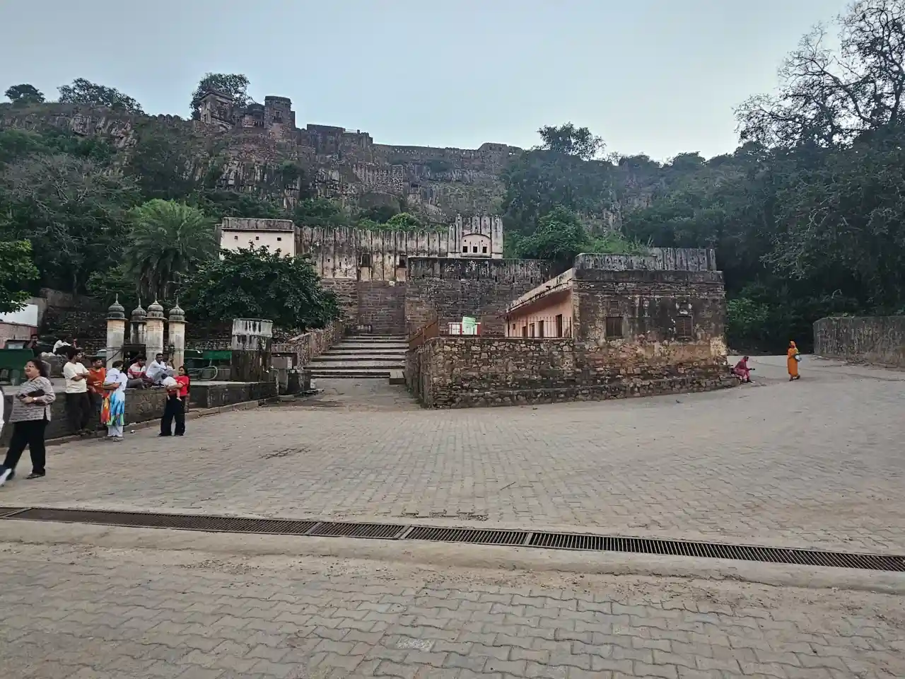 Visitors near the entry point, curious about the Ranthambore Fort ticket price