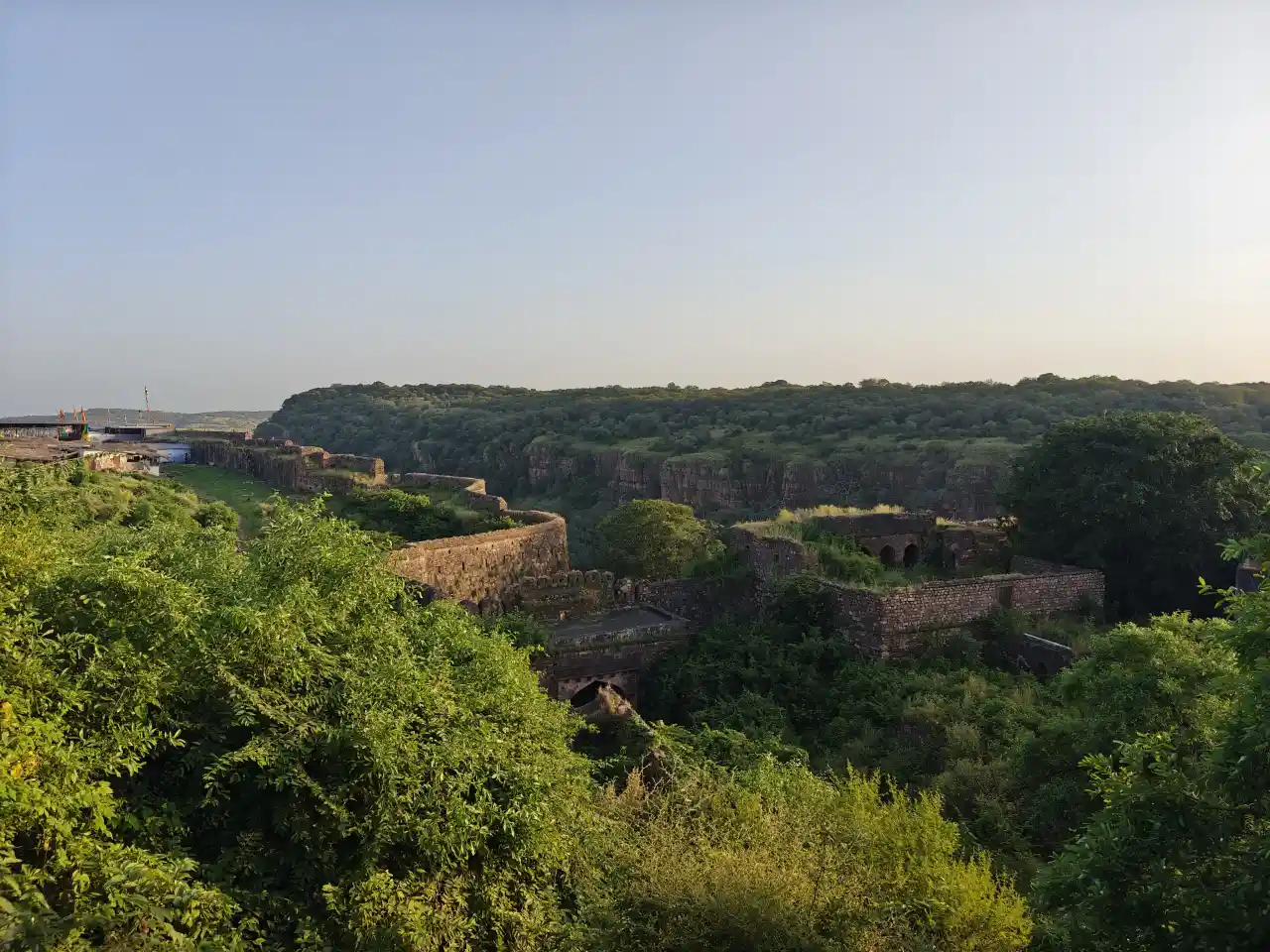 Golden morning light on the ramparts, ideal for planning Ranthambore Fort timings